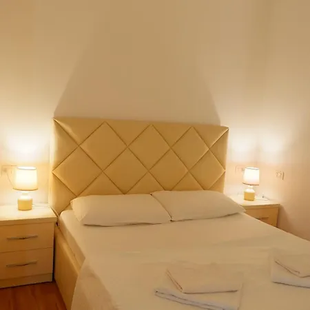 Negis House City Center Appartement *